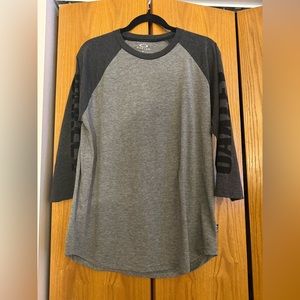 Oakley shirt